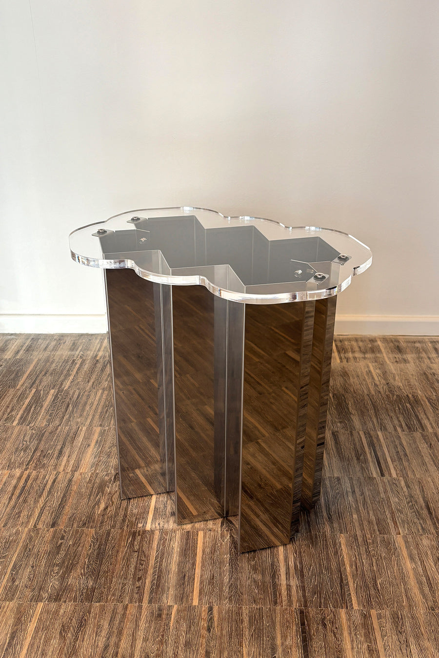 ZIGZAG SIDE TABLE / STOOL